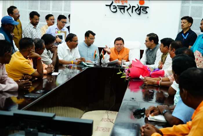 मुख्यमंत्री पुष्कर सिंह धामी से उधम सिंह नगर जनपद के बंगाली समुदाय के लोगों ने भेंट की…