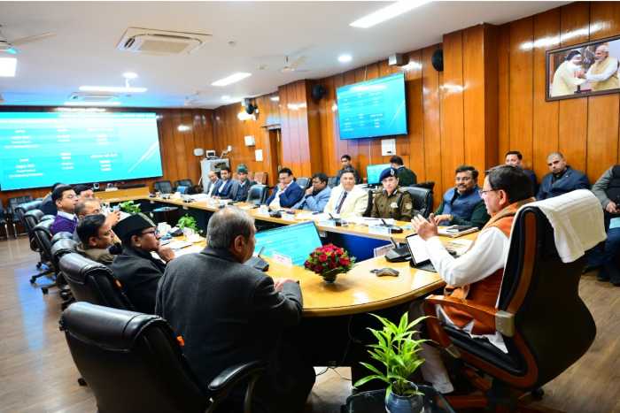 आगामी चारधाम यात्रा को सुव्यवस्थित करने के लिए अभी से पूरा प्लान बनाकर कार्य किया जाए: CM धामी